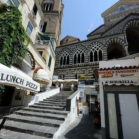 Il Parida Готель типу 